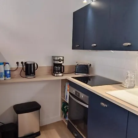 Apartment Avec Parking Prive Et Piscine Commune